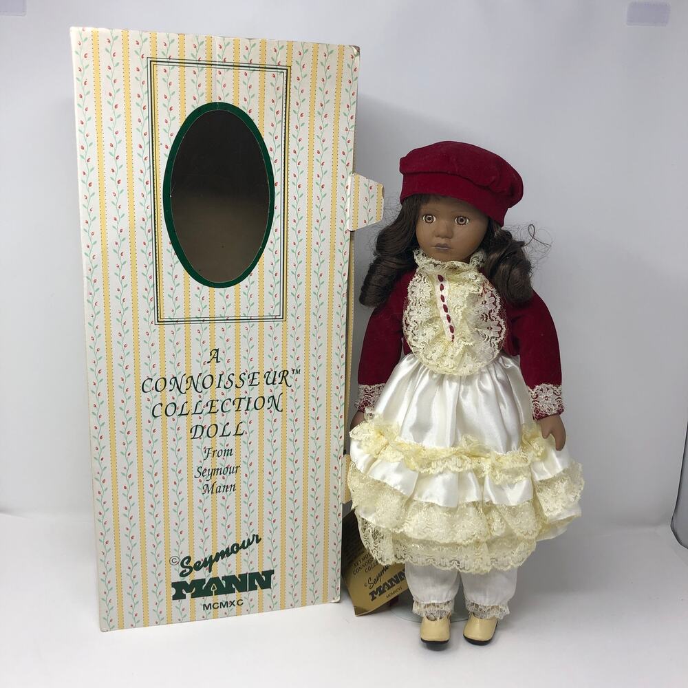 Seymour Mann "Lucy" Doll 16" Connoisseur Collection with Stand / Box